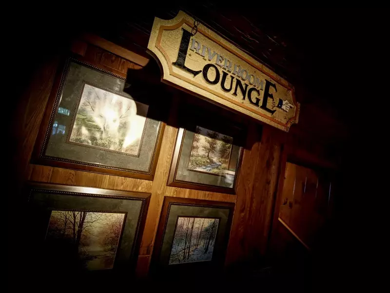 River Room Lounge