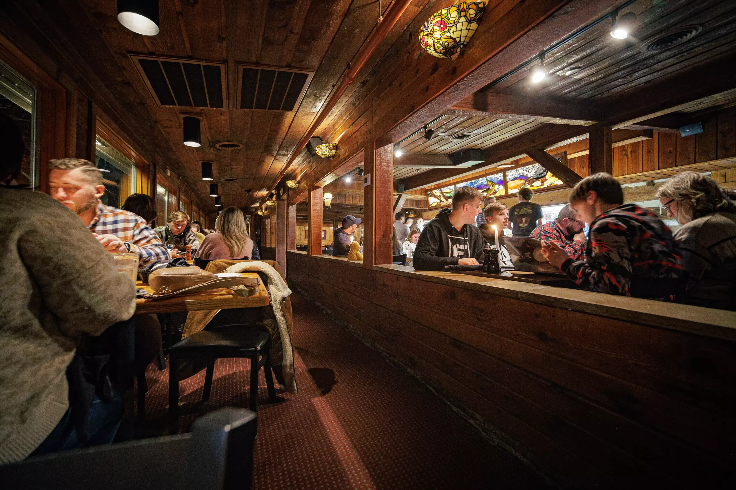 dining room at The Peddler Steakhouse in Gatlinburg