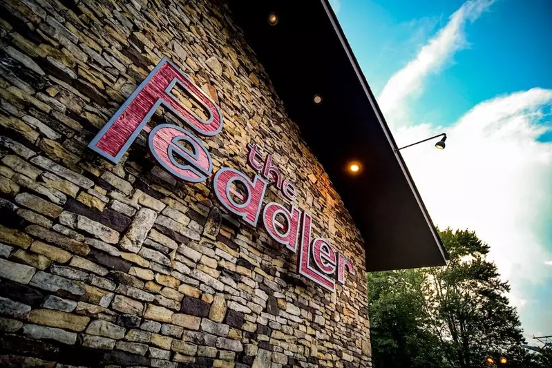 the Peddler sign